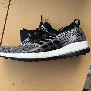 Women’s Golf Shoes